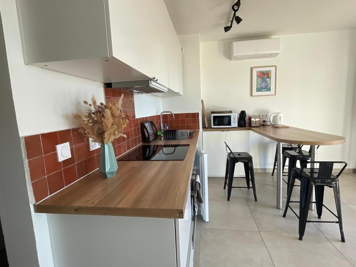 Appartement Cosy Vue Mer A 50 M De La Plage - Refait A Neuf Et Climatise Le Pradet Dış mekan fotoğraf